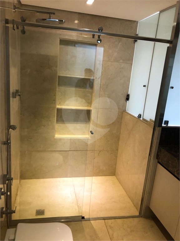 Apartamento à venda com 4 suítes em Vila Suzana, São Paulo, SP