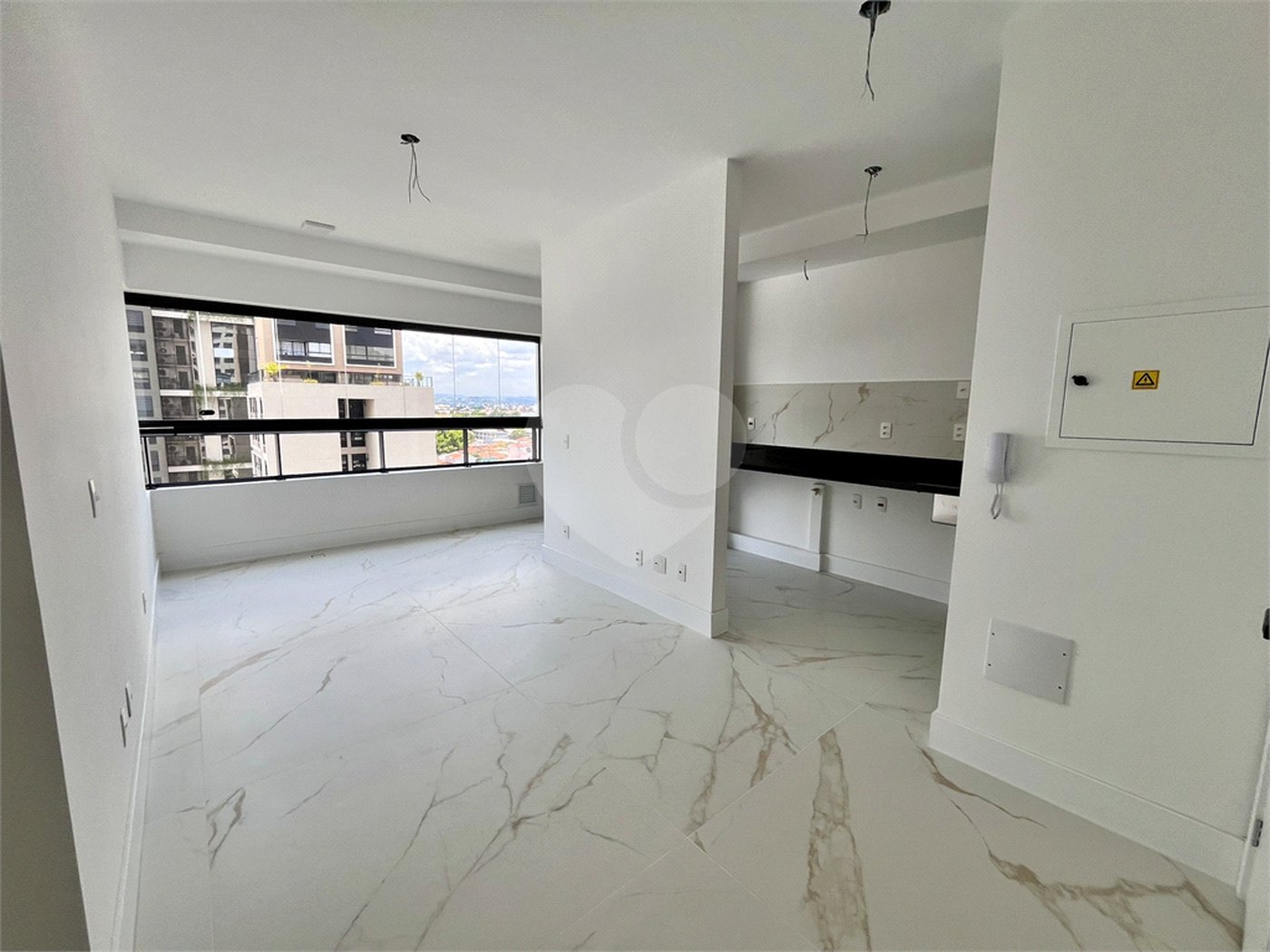 Apartamento à venda com 2 suítes no Centro, Indaiatuba, SP
