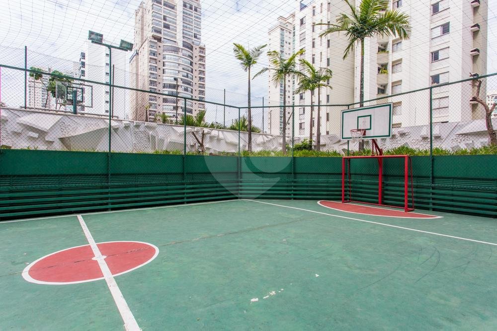 Apartamento à venda com 3 suítes em Campo Belo, São Paulo, SP