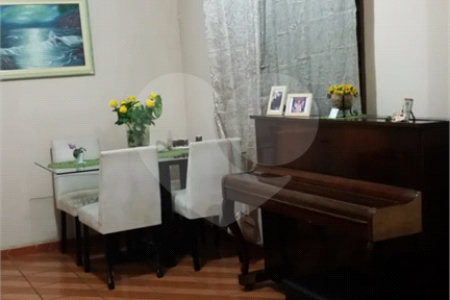Casa Térrea à venda com 3 quartos, sendo 2 suítes,  em Vila Mazzei, São Paulo, SP
