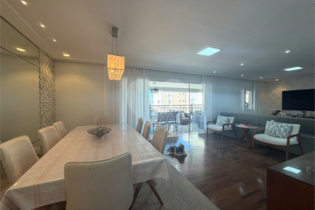 Apartamento à venda com 3 suítes em Jardim Marajoara, São Paulo, SP