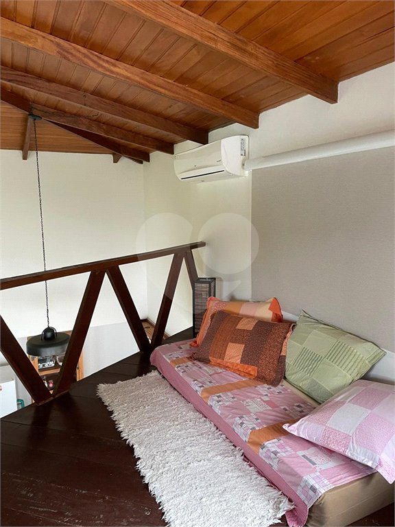 Casa à venda com 3 quartos, sendo 2 suítes,  em Maresias, São Sebastião, SP