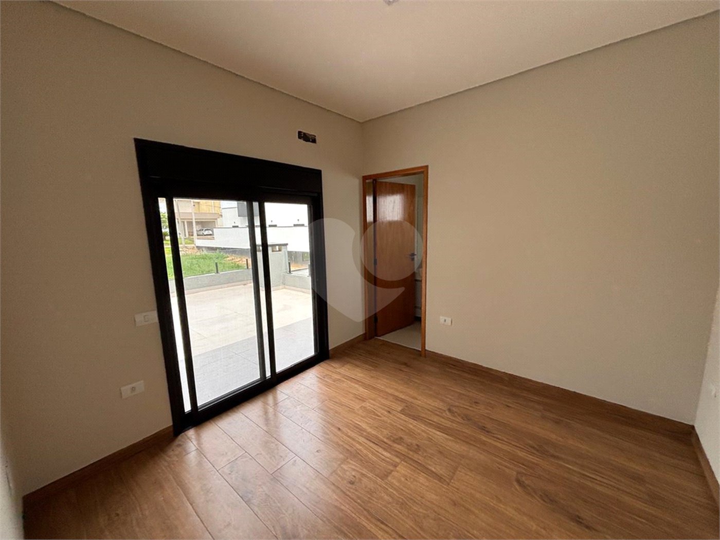 Sobrado à venda com 4 suítes em Residencial Central Parque, Salto, SP