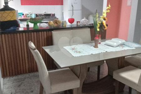 Sobrado à venda com 4 suítes em Cajuru do Sul, Sorocaba, SP