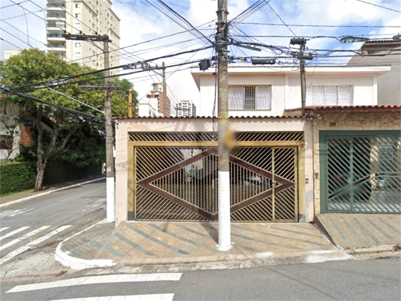 Sobrado à venda com 3 quartos em Vila Paiva, São Paulo, SP