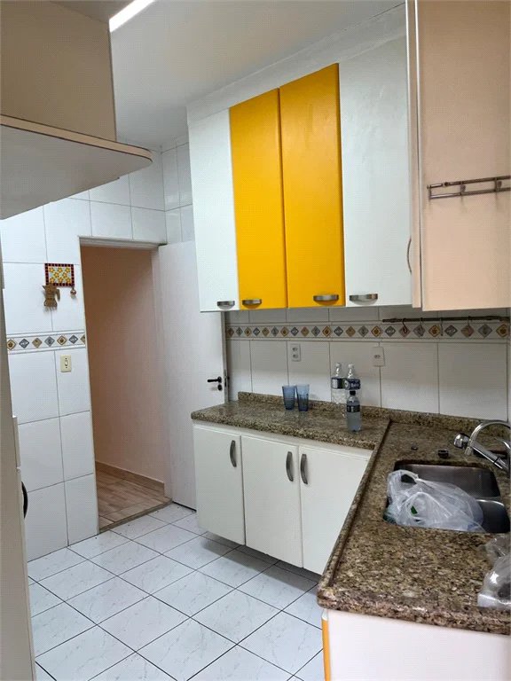Sobrado à venda com 5 quartos, sendo 2 suítes, em Vila Universitária, São Paulo, SP
