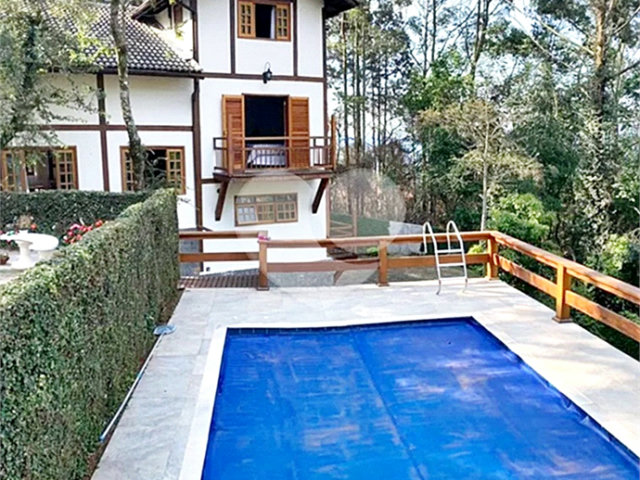 Casa à venda com 7 suítes em Serra da Cantareira, Mairiporã, SP