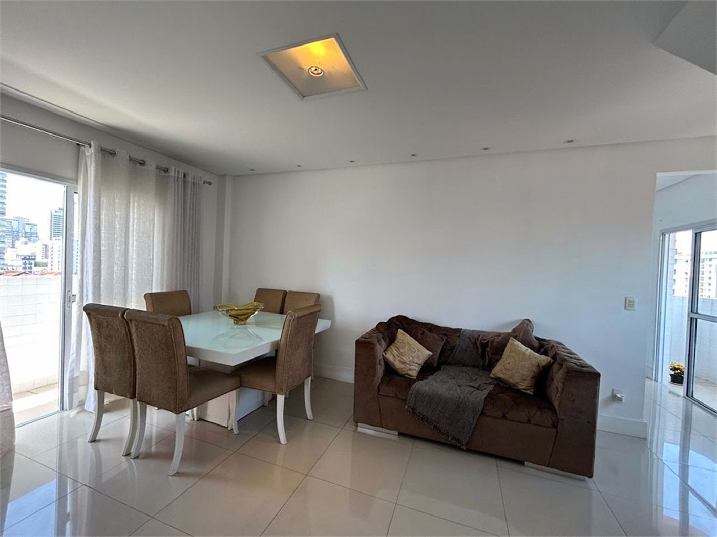Apartamento com 3 dormitórios à venda, 110 m² por R$ 950.000,00 - Campo Grande - Santos/SP