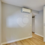 Apartamento à venda com 4 quartos, sendo 3 suítes, em Granja Julieta, São Paulo, SP