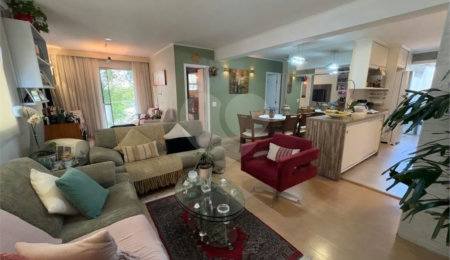 Apartamento à venda com 2 quartos, sendo 1 suíte,  em Campo Belo, São Paulo, SP