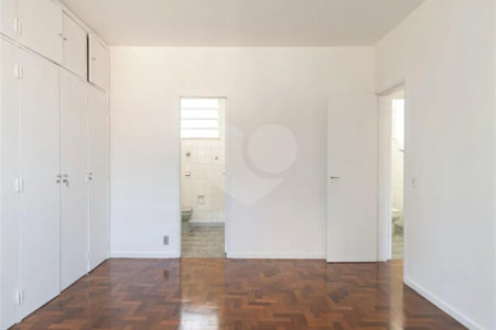 Apartamento à venda com 4 quartos, sendo 1 suíte, em Pinheiros, São Paulo, SP
