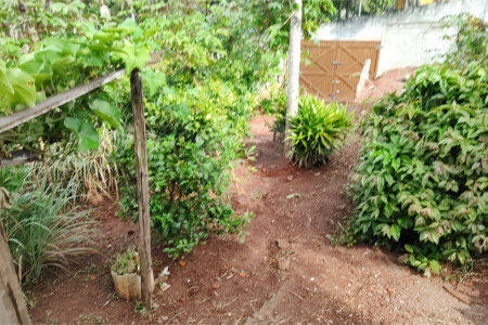 Casa à venda com 3 quartos, sendo 1 suíte, em Vila Santa Helena, Atibaia, SP