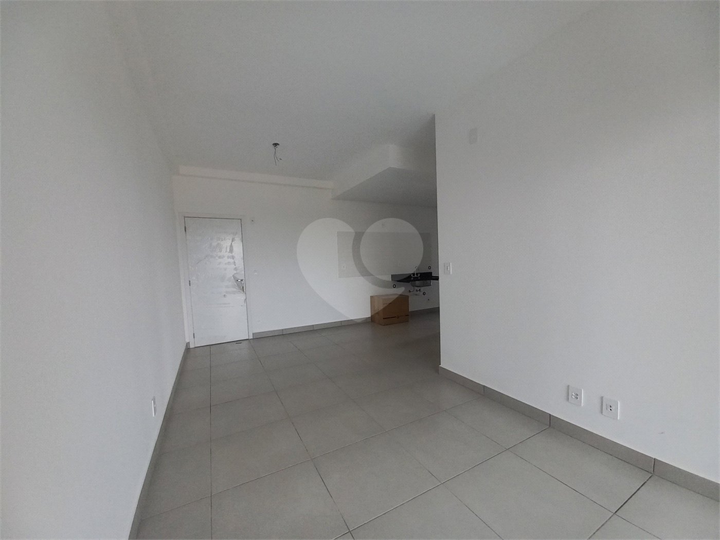 Apartamento à venda com 2 quartos, sendo 1 suíte,  em Além Ponte, Sorocaba, SP
