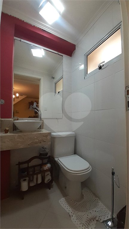 Sobrado à venda com 2 quartos, sendo 1 suíte, em Parque São Domingos, São Paulo, SP