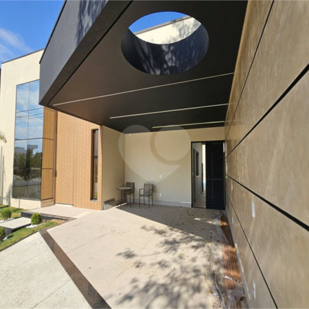 Casa à venda com 3 suítes no condomínio Residencial Milano, Indaiatuba - SP