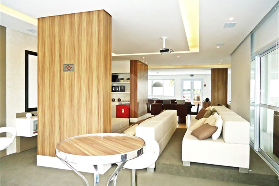 Apartamento à venda com 3 suítes em Santa Teresinha, São Paulo, SP