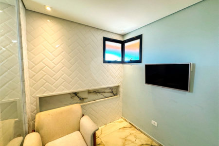 Apartamento à Venda no Centro de São Carlos - com 3 Suítes.