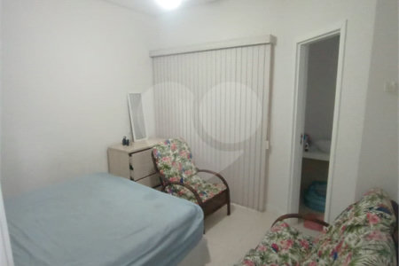 Casa à venda com 2 suítes em Jardim Adalgisa, Caraguatatuba, SP