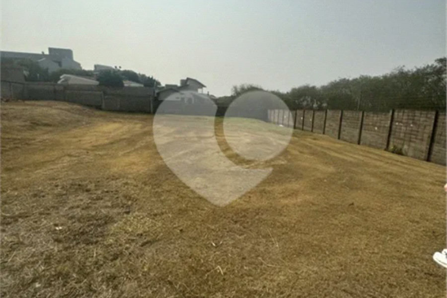 Terreno de 1.840 m2, à venda no Condomínio Park Campestre 1 na cidade de Piracicaba - SP.