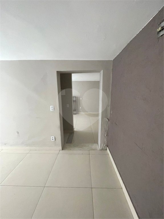 Sobrado à venda com 3 quartos, sendo 2 suítes,  em Vila Oliveira, Mogi das Cruzes, SP