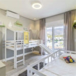 Casa à venda com 4 suítes no condomínio Granville, Atibaia - SP