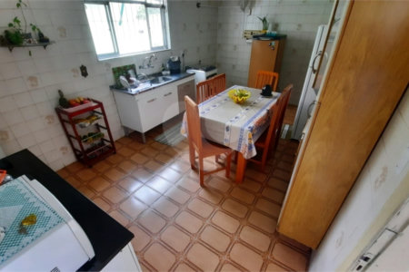 Sobrado à venda com 6 quartos, sendo 2 suítes, em Santana, São Paulo, SP
