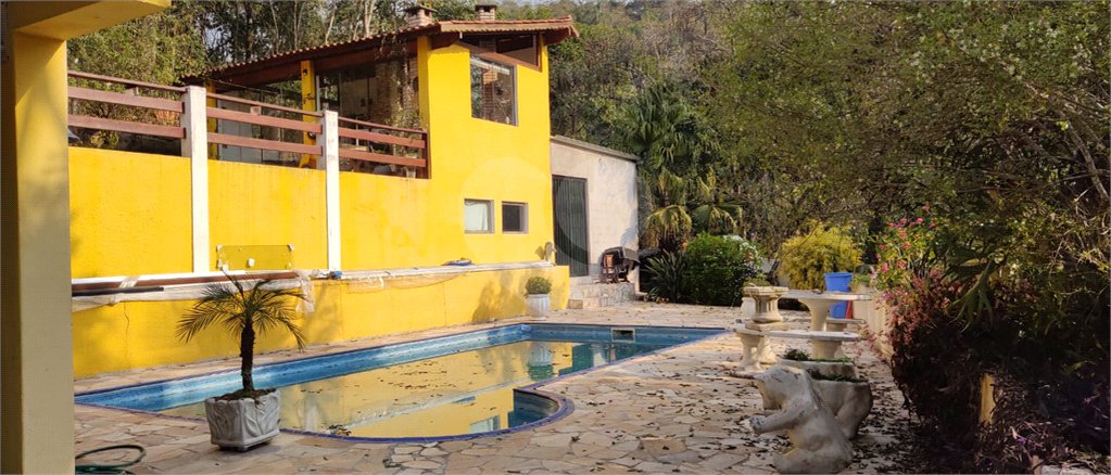 Casa à venda com 4 quartos, sendo 1 suíte, em Serra da Cantareira, Mairiporã, SP