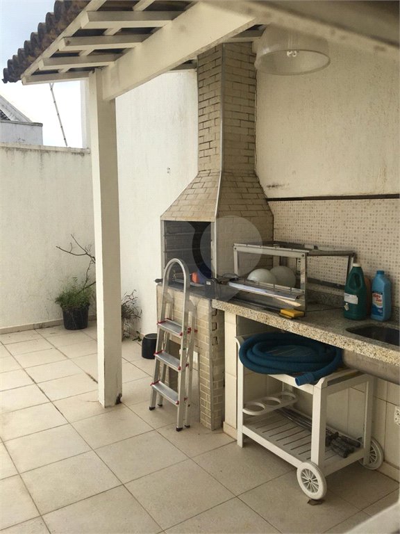 Sobrado à venda com 4 quartos, sendo 1 suíte, em Tremembé, São Paulo, SP