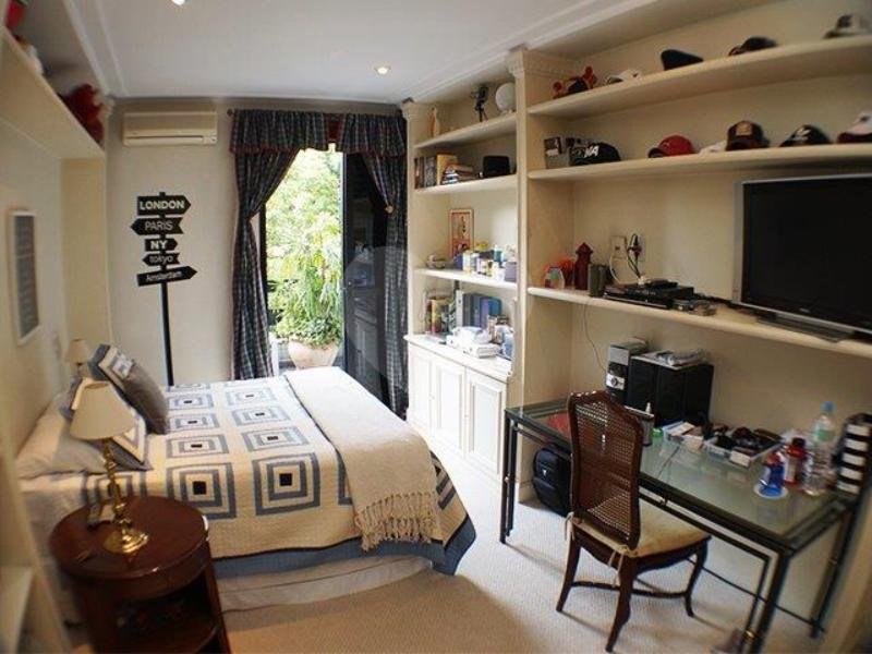 Apartamento à venda ou para alugar com 4 suítes em Moema, São Paulo, SP