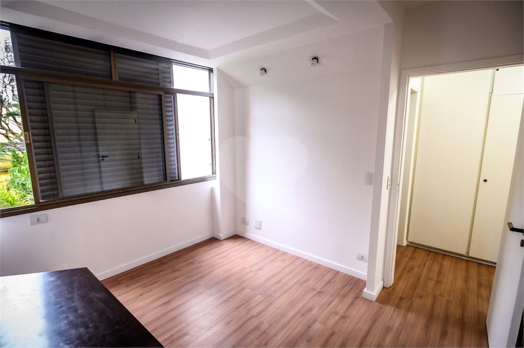 Apartamento à venda com 3 suítes em Paineiras do Morumbi, São Paulo, SP