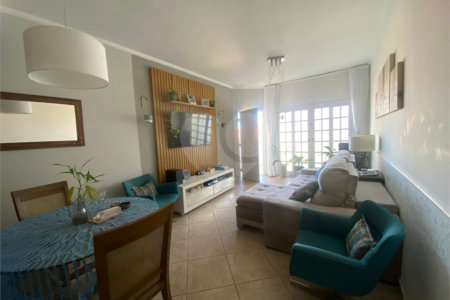 Casa à venda com 3 quartos, sendo 1 suíte, em Vila Suissa, Mogi das Cruzes, SP