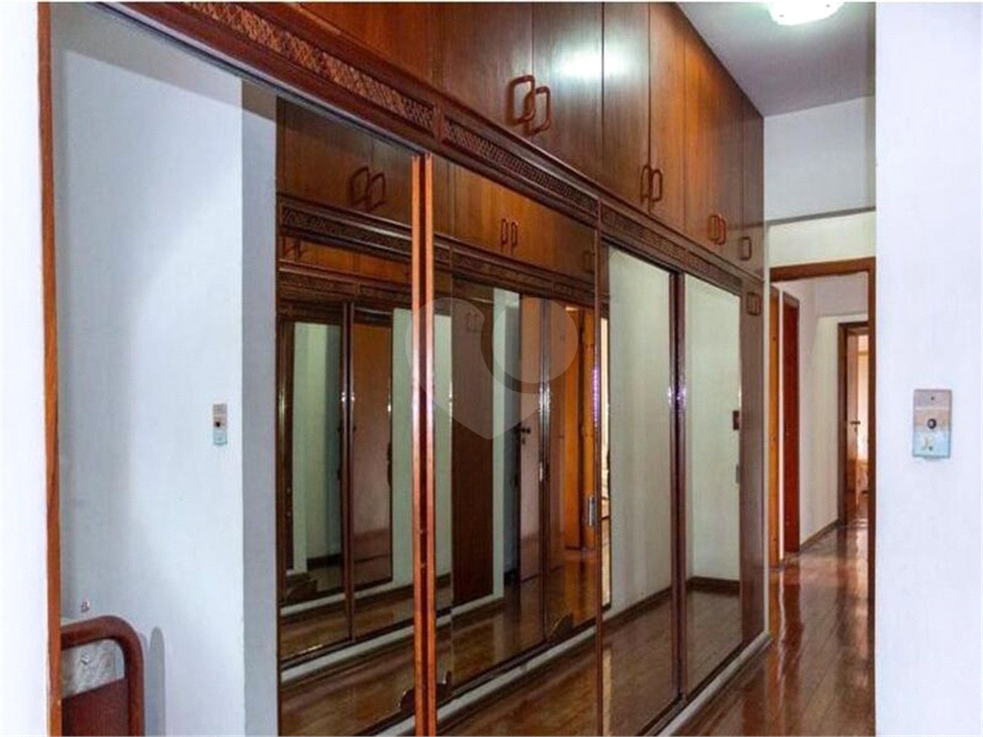 Apartamento à venda ou para alugar com 4 suítes em Jardim da Saúde, São Paulo, SP