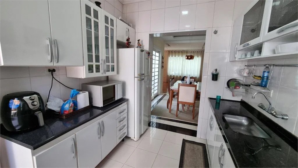 Casa à venda com 3 suítes em Jardim Trussardi, São Paulo, SP