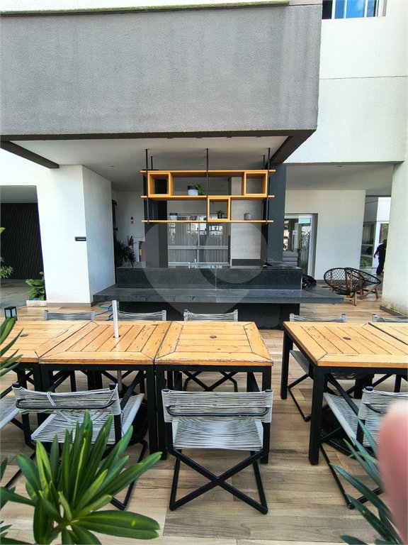 Apartamento à venda com 2 quartos, sendo 1 suíte,  em Jardim Caravelas, São Paulo, SP