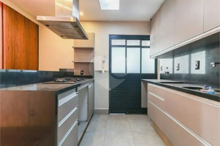 Apartamento à venda com 3 quartos, sendo 2 suítes,  em Vila Progredior, São Paulo, SP