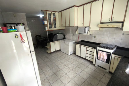 Casa à venda com 5 quartos, sendo 2 suítes, em Jardim Umarizal, São Paulo, SP