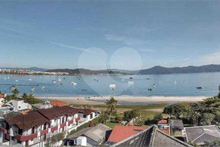 Apartamento à venda com 3 quartos, sendo 1 suíte, em Jurerê, Florianópolis, SC
