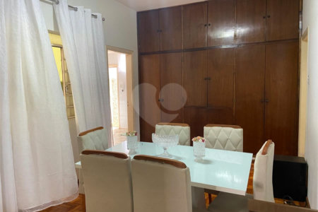 Casa à venda com 3 quartos, sendo 1 suíte, no Centro, Araraquara, SP