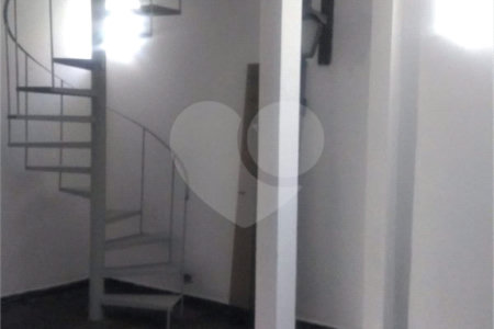 Casa à venda com 3 quartos, sendo 1 suíte, em Parque Continental, São Paulo, SP