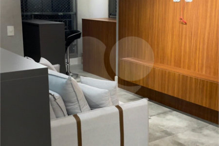 Apartamento à venda com 2 quartos, sendo 1 suíte, em Parada Inglesa, São Paulo, SP