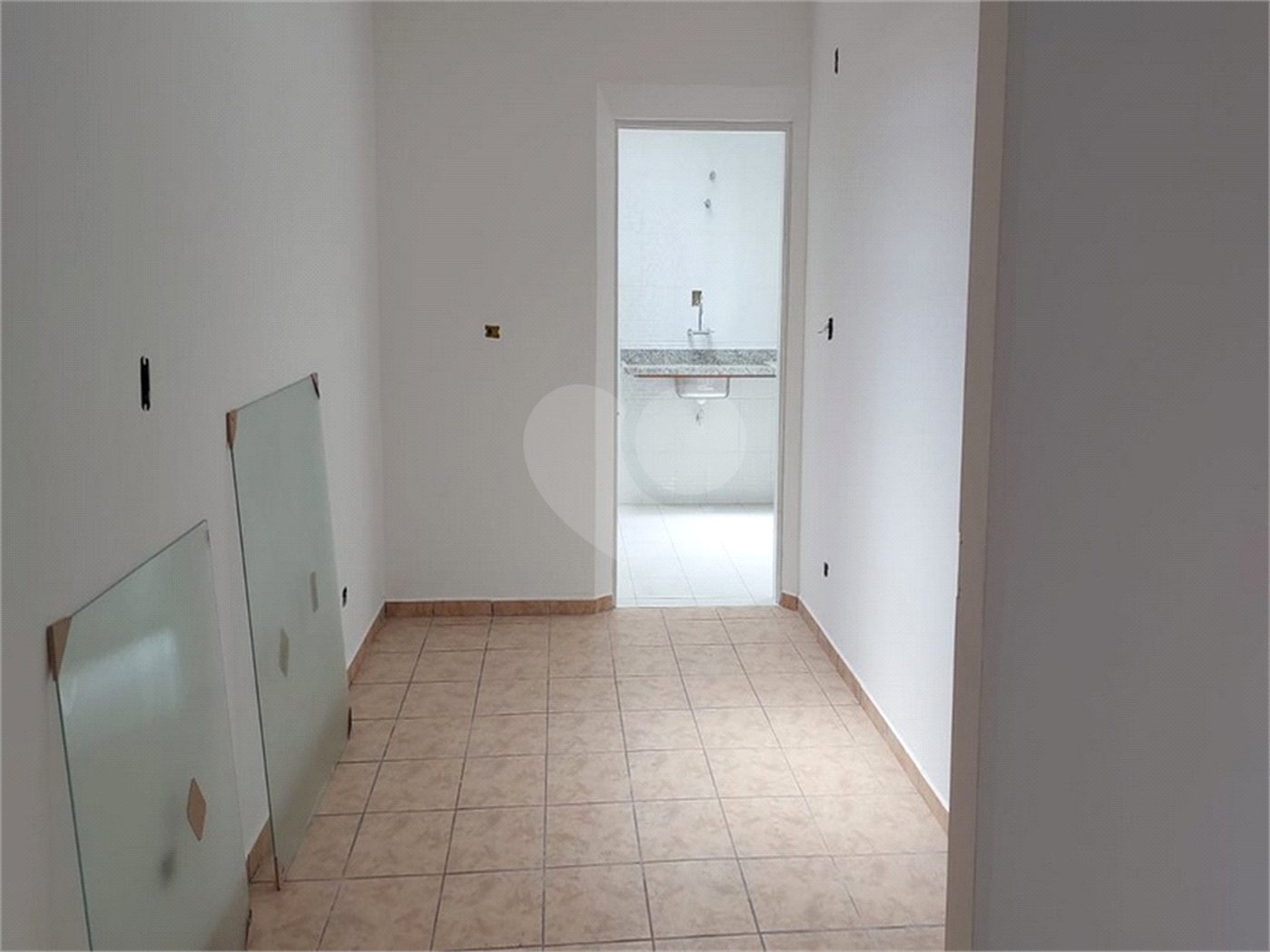 Sobrado à venda com 3 quartos, sendo 2 suítes, em Vila Paulicéia, São Paulo, SP