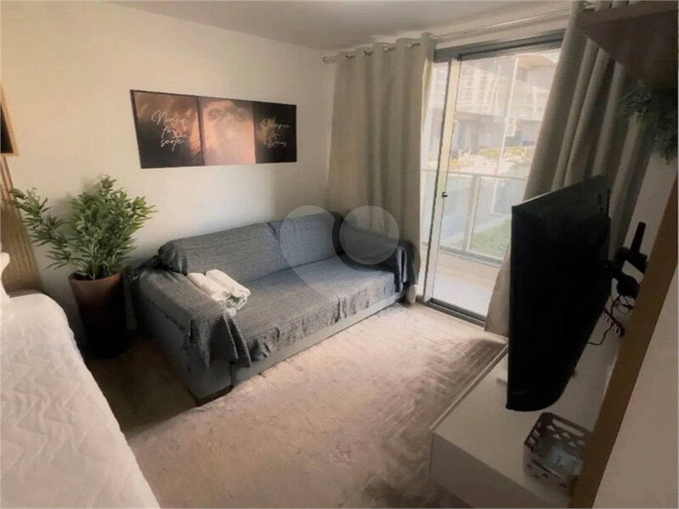 Apartamento à venda com 1 quarto em Santo Cristo, Rio de Janeiro, RJ