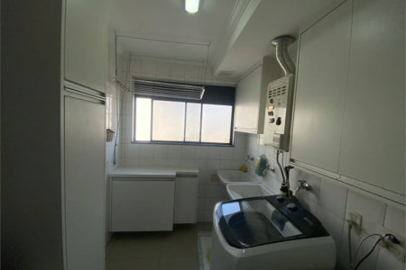 Apartamento à venda com 4 quartos, sendo 2 suítes,  em Vila Hamburguesa, São Paulo, SP