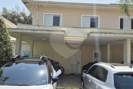 Casa à venda com 4 quartos, sendo 2 suítes,  no condomínio Aromaz, São Bernardo do Campo - SP