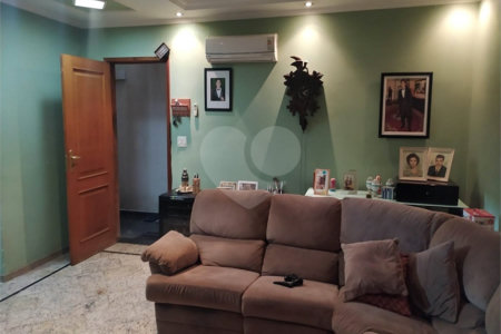 Sobrado à venda com 3 quartos, sendo 1 suíte, em Santa Teresinha, São Paulo, SP