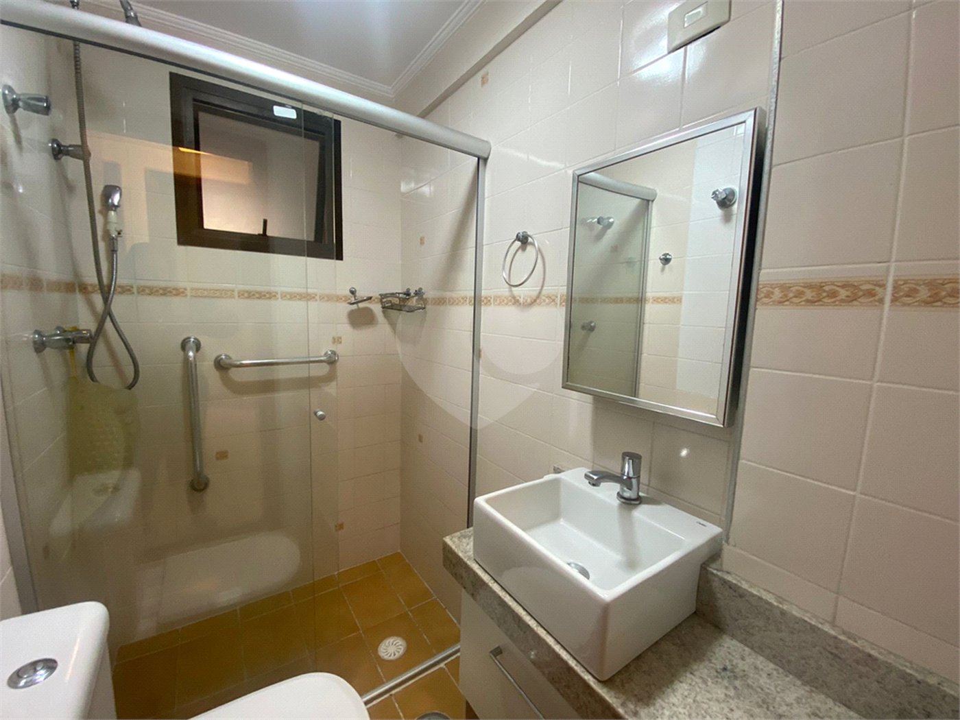 Apartamento à venda com 3 quartos, sendo 1 suíte, em Vila Guilherme, São Paulo, SP