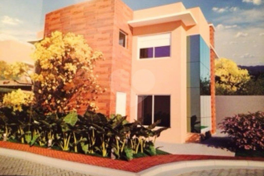 Casa à venda com 4 quartos, sendo 2 suítes, no condomínio Residencial Floresta, São Paulo - SP