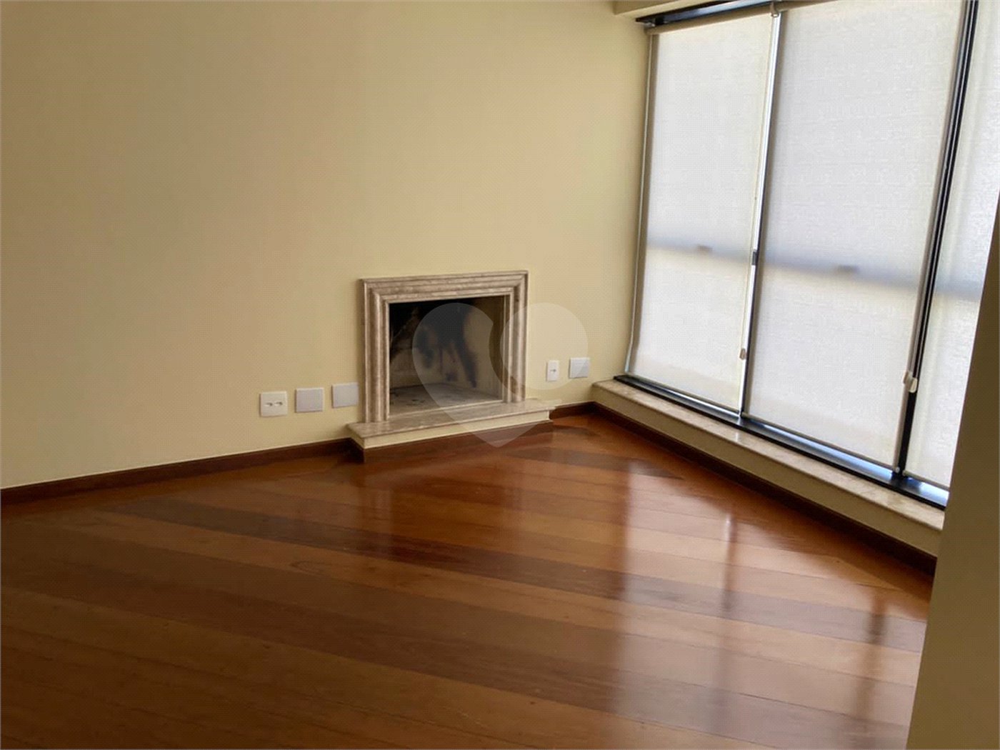 Apartamento para alugar com 3 quartos, sendo 1 suíte, em Brooklin, São Paulo, SP