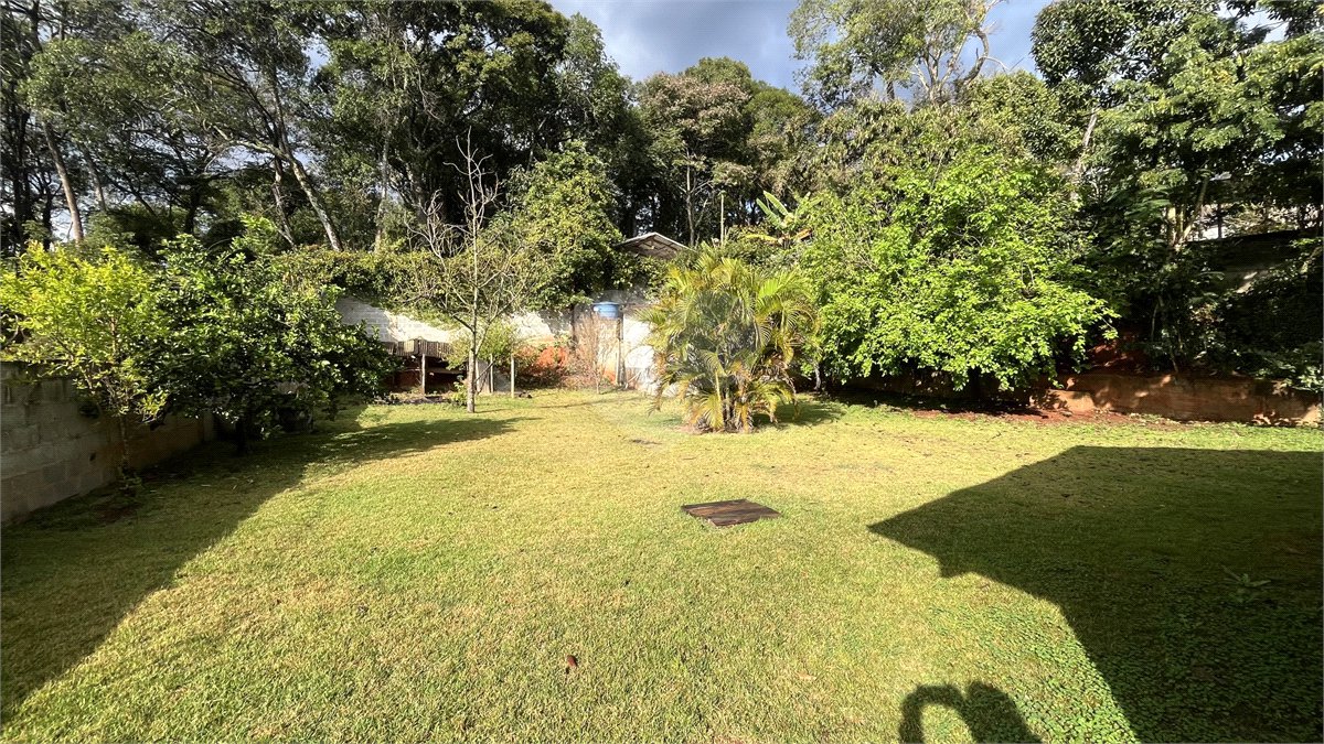 Casa Térrea para alugar com 3 quartos, sendo 1 suíte, em Jardim Estância Brasil, Atibaia, SP