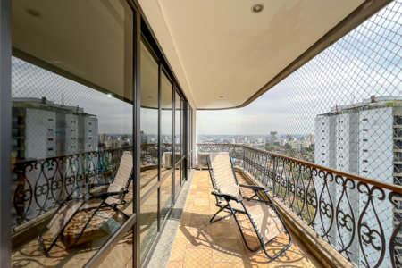 Apartamento à venda ou para alugar com 4 suítes em Alto da Boa Vista, São Paulo, SP